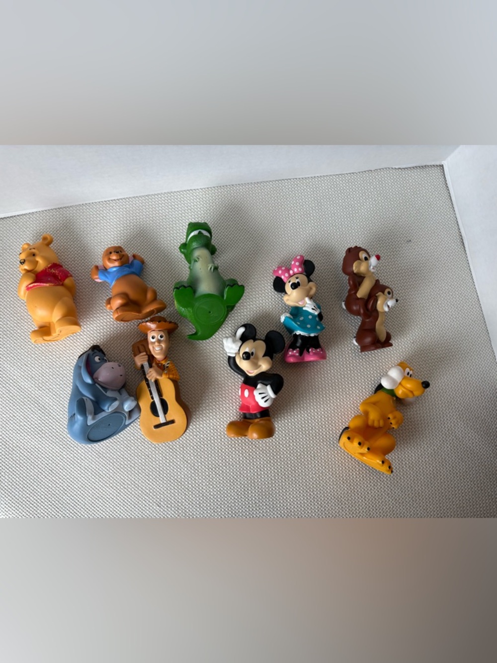💥SALE💥 Disney Pixar 9 Piece Bath Toy Set Winnie the Pooh Mickey Toy Story - Picture 5 of 8
